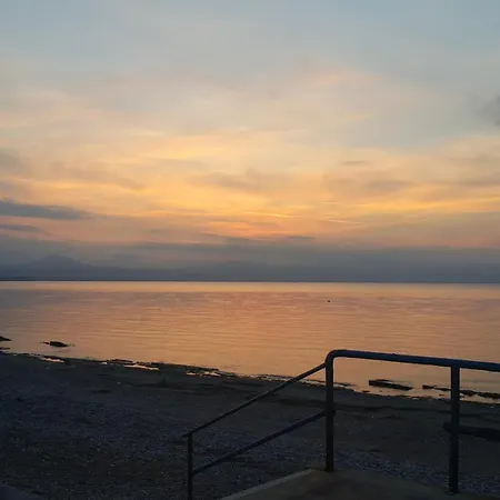 Front In Вилла *